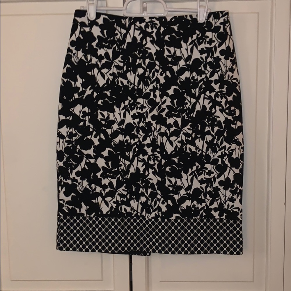 New York and Company Pencil Skirt